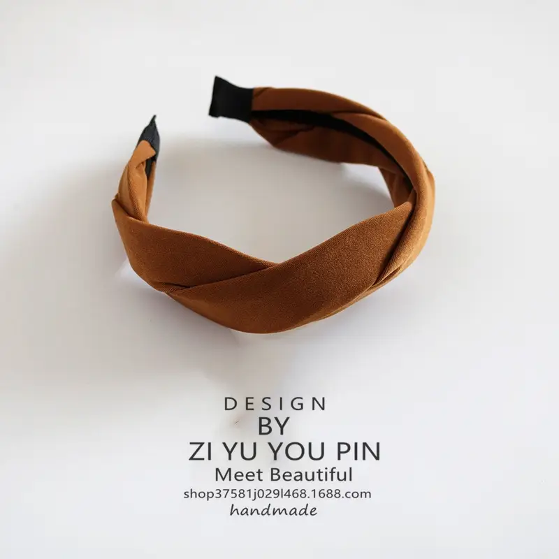 French Elegant Twist Headband for Women - Image 3