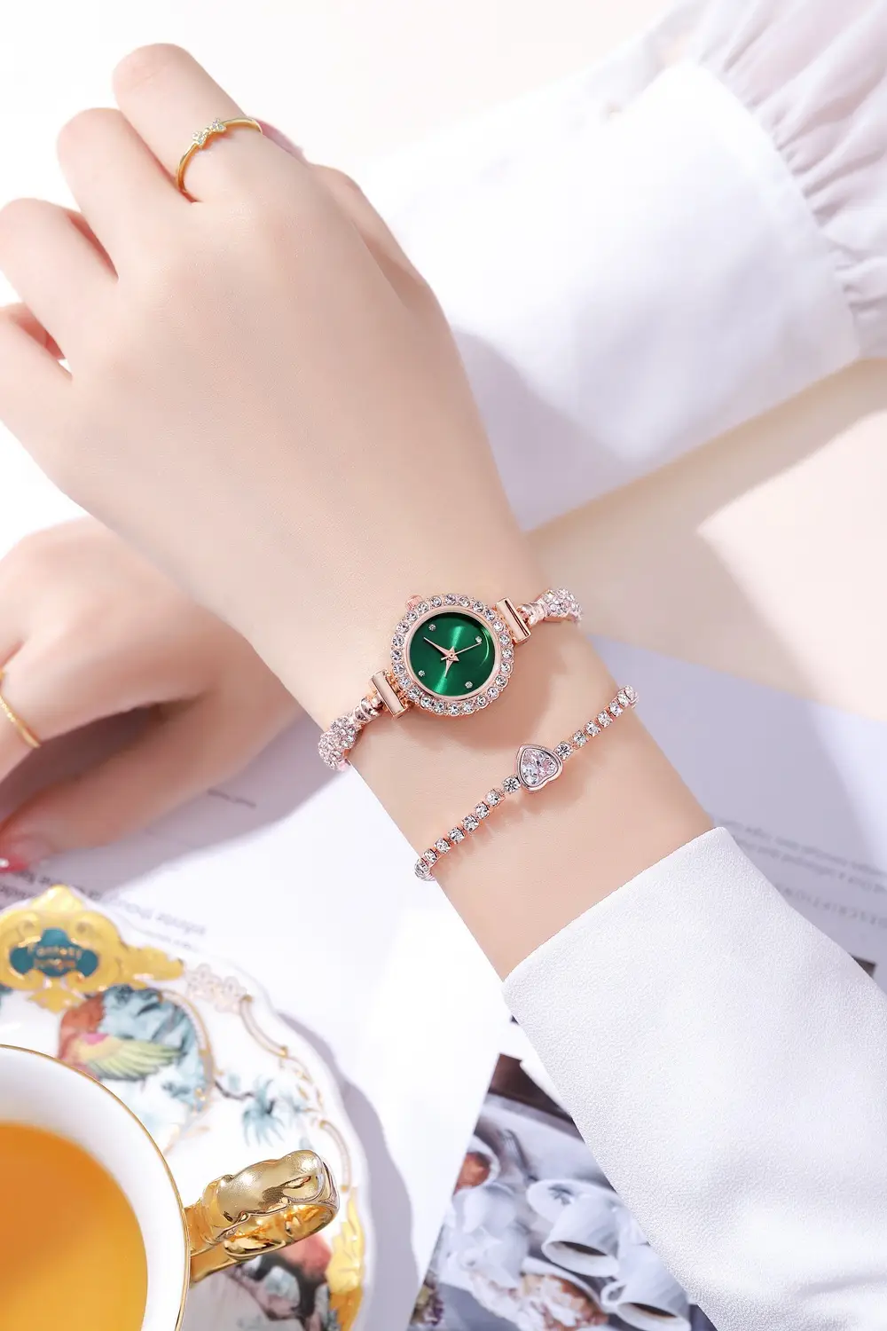 Gold Diamond Bracelet Watch for Women Red Dial — feature 9