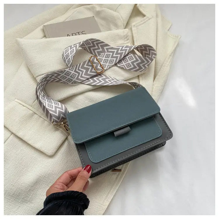 Black K-Style Women's Shoulder Bag 2023 — feature 17