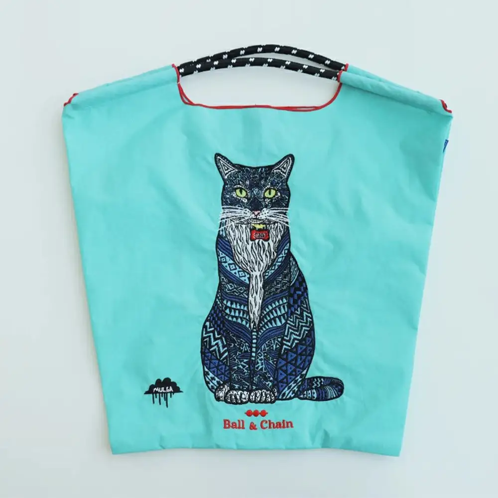 Green·tattoo cat