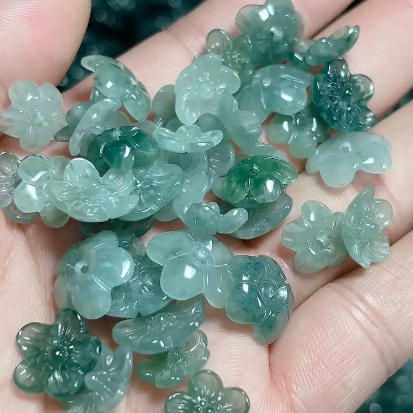 Natural A-Grade Jade Lotus Pendant Set for Women — feature 5