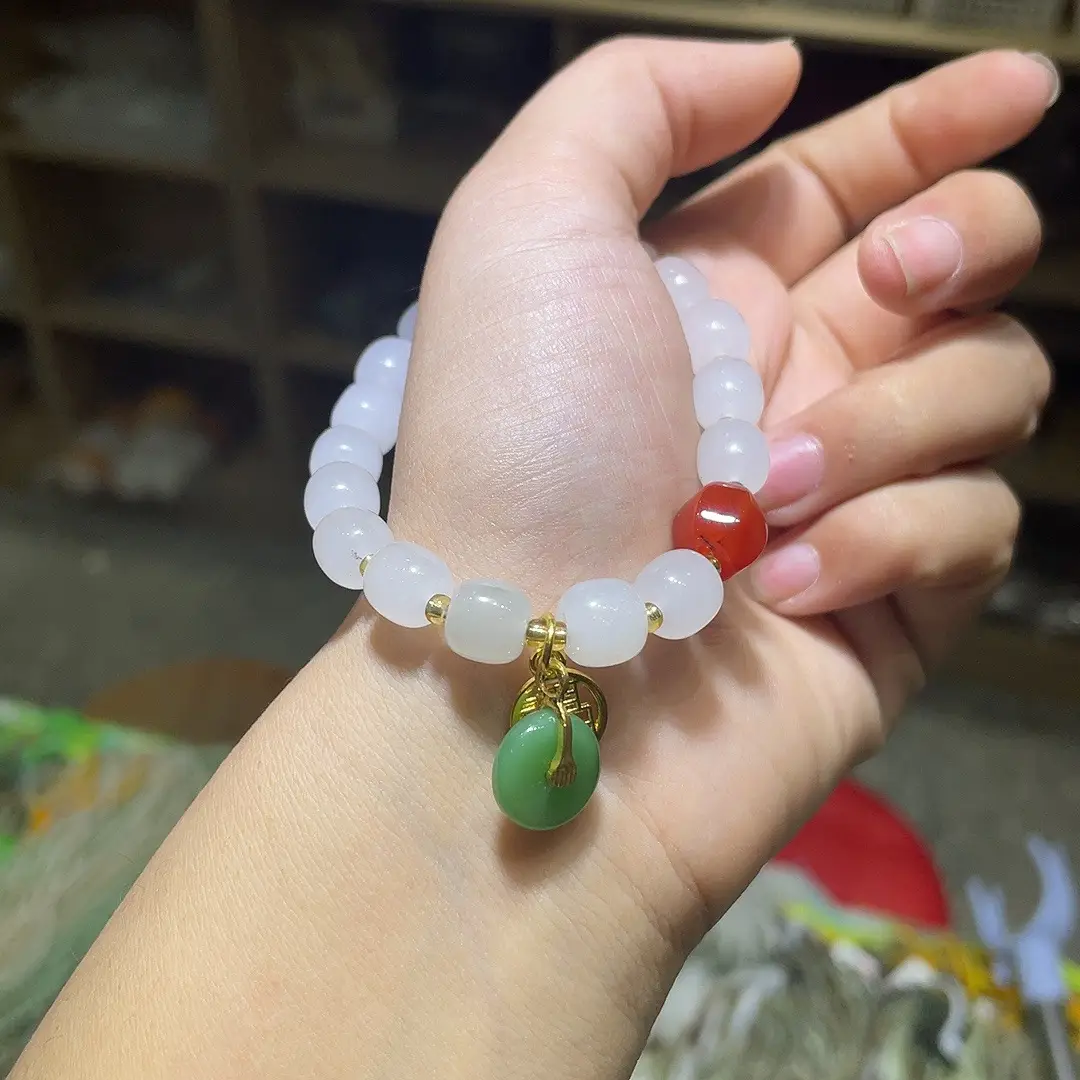 Jinseri Yufu Brand White Red Gemstone Bracelet with Pendant - Image 3