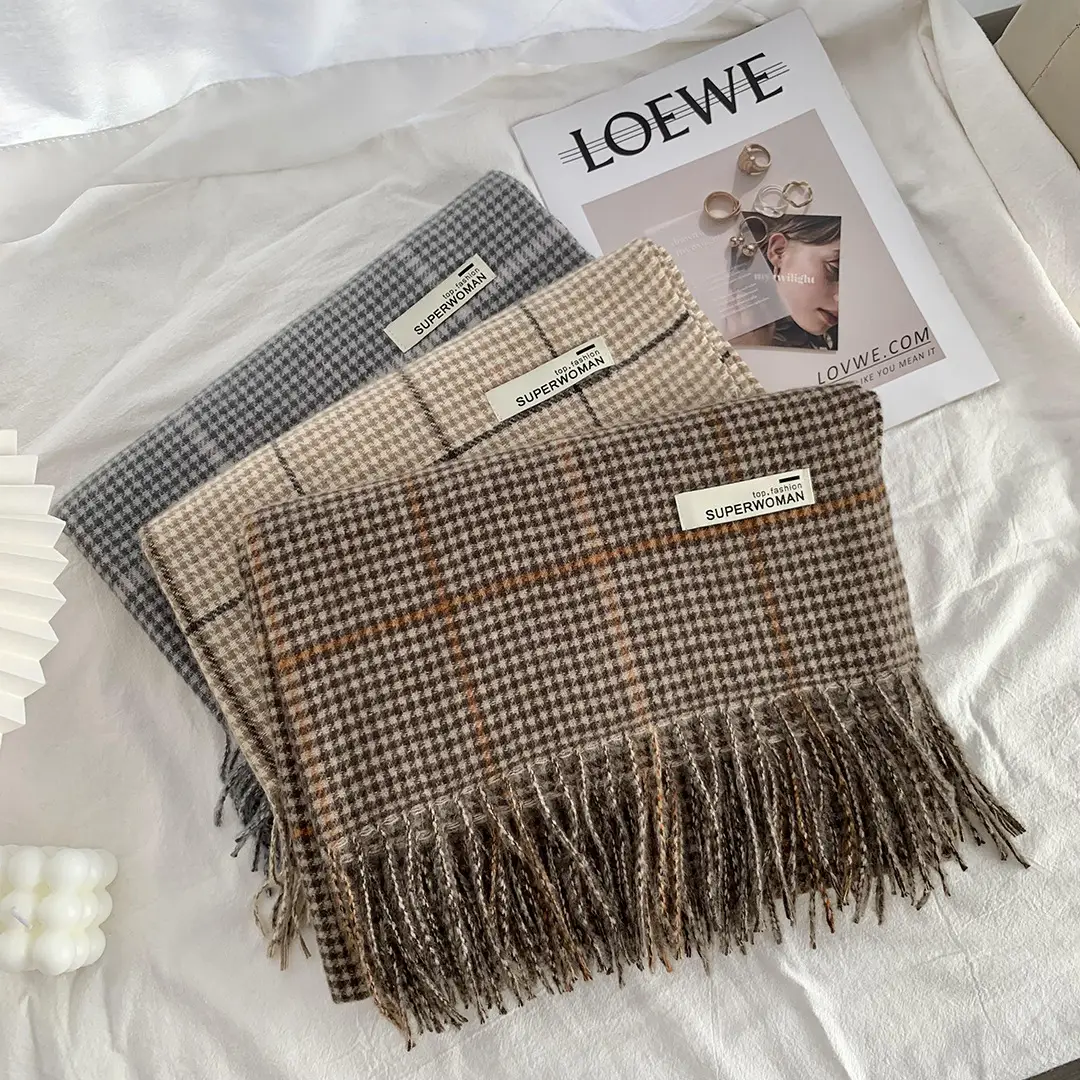 Japanese Houndstooth Scarf Women's New Maillard Style — feature 2