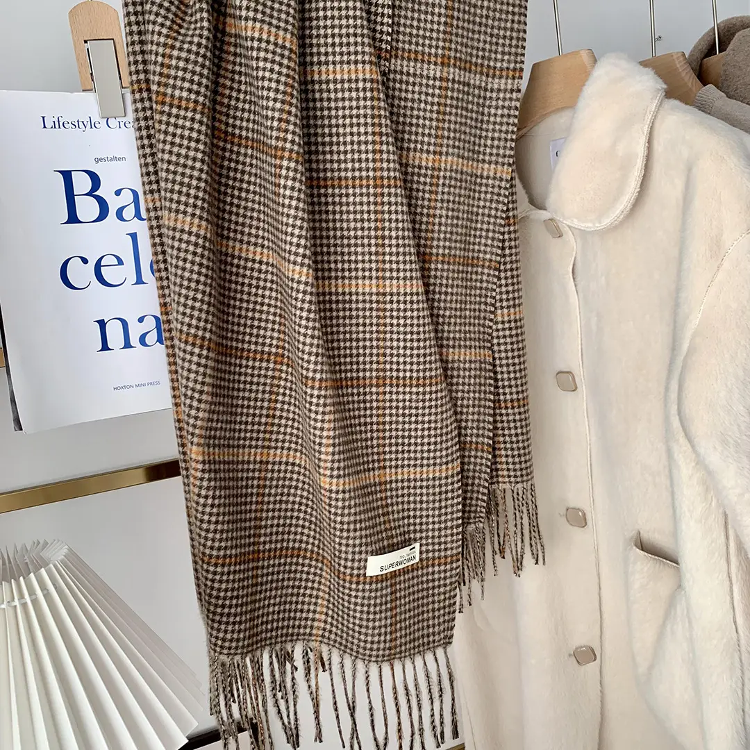 Japanese Houndstooth Scarf Women's New Maillard Style — feature 6