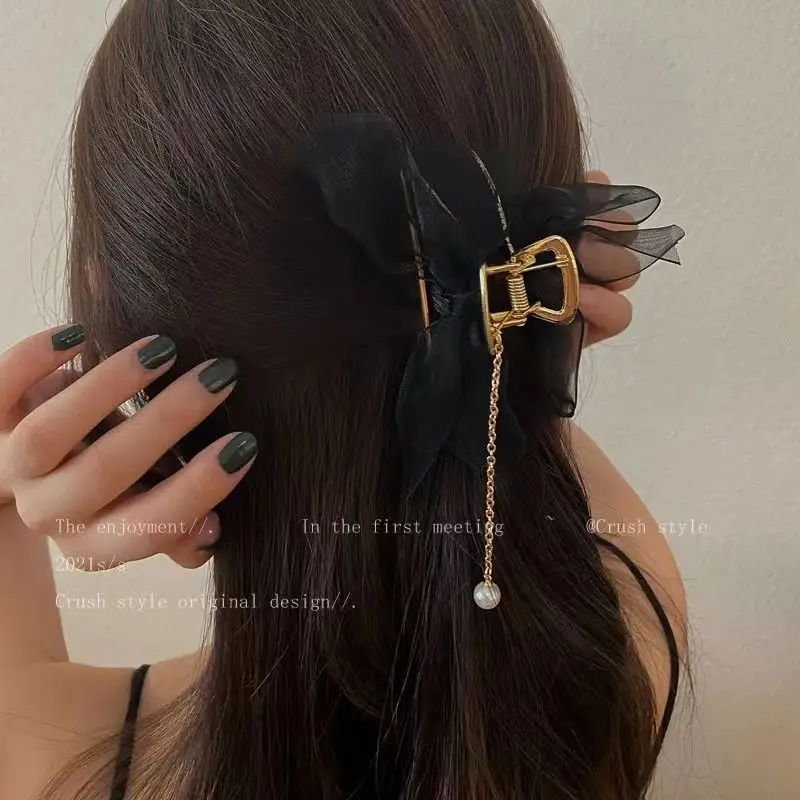 Elegant Korean Fabric Hairpin with Pearl Drop - Image 6