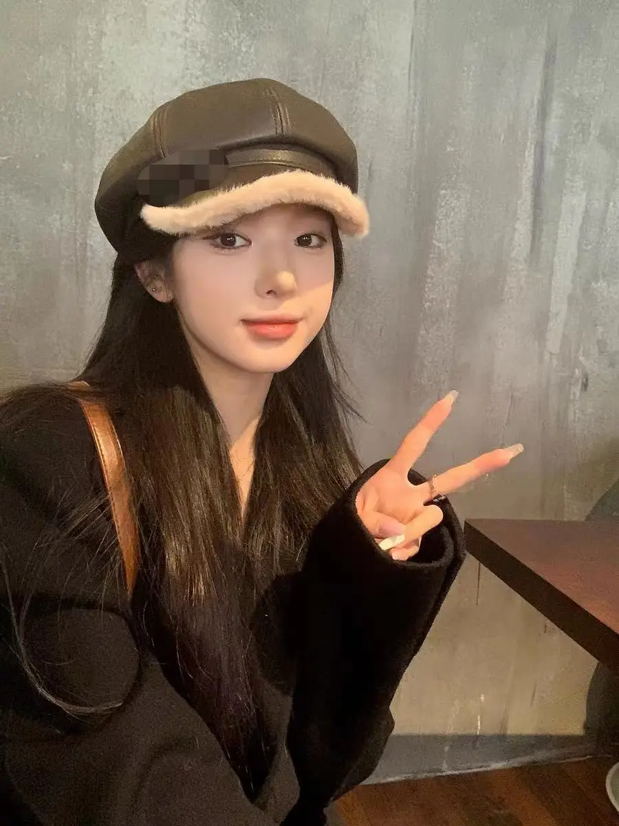 2023 Warm PU Leather Beret for Women