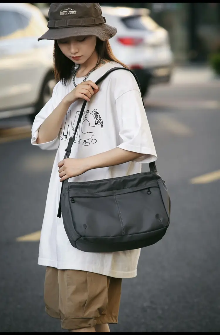 Waterproof Nylon Messenger Bag Orange Large Capacity — feature 24