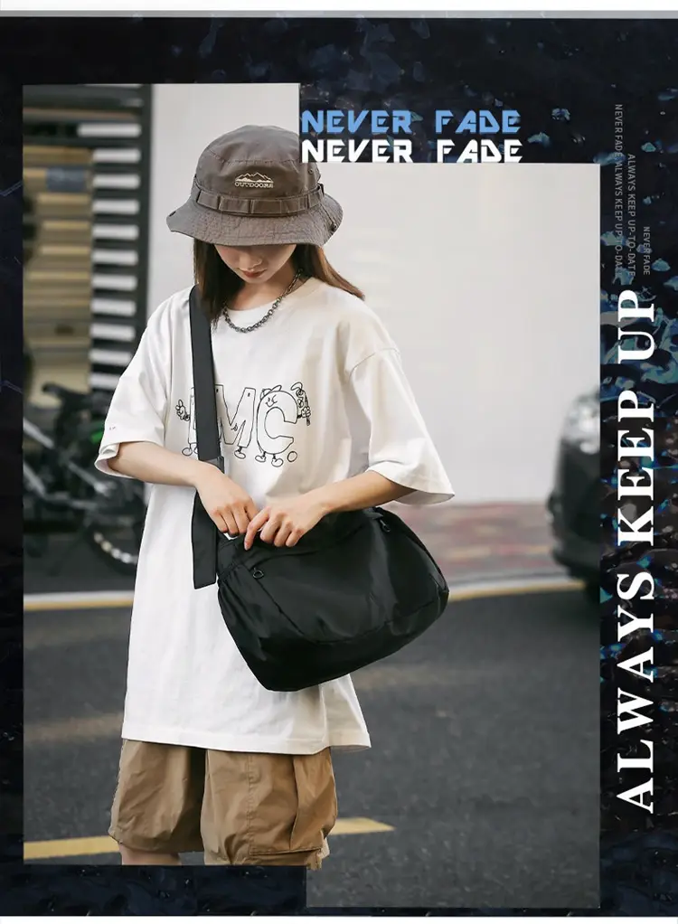 Waterproof Nylon Messenger Bag Orange Large Capacity — feature 3