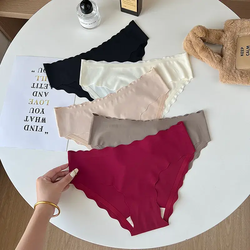 Pink Pull-Up Non-Steel Ring Seamless Underwear for Small Chest - Image 4