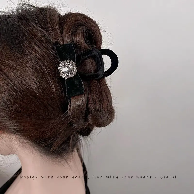 Black Sparkly Bow Hairpin for Women — feature 10