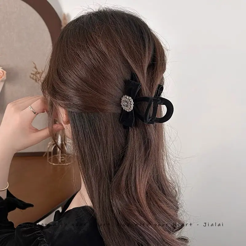Black Sparkly Bow Hairpin for Women — feature 9