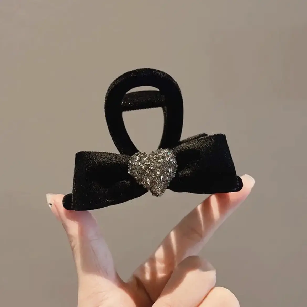 Black Sparkly Bow Hairpin for Women