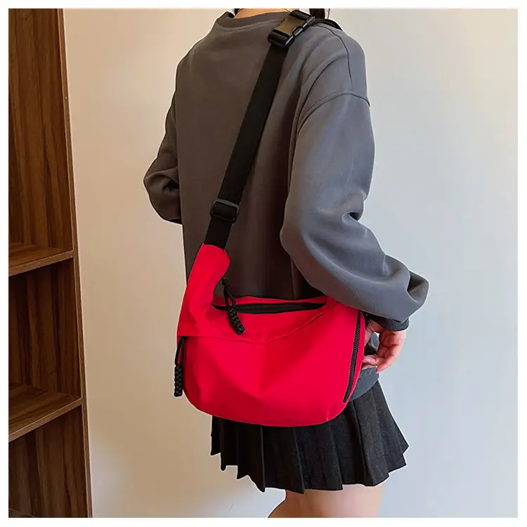 Women's 2023 Shoulder Bag Red Black White Korean Style — feature 10