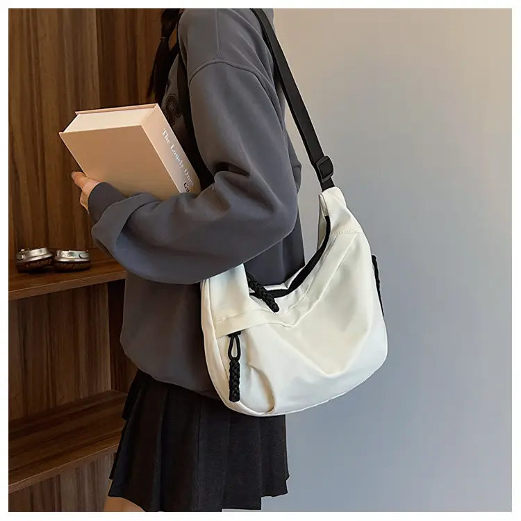 Women's 2023 Shoulder Bag Red Black White Korean Style — feature 13