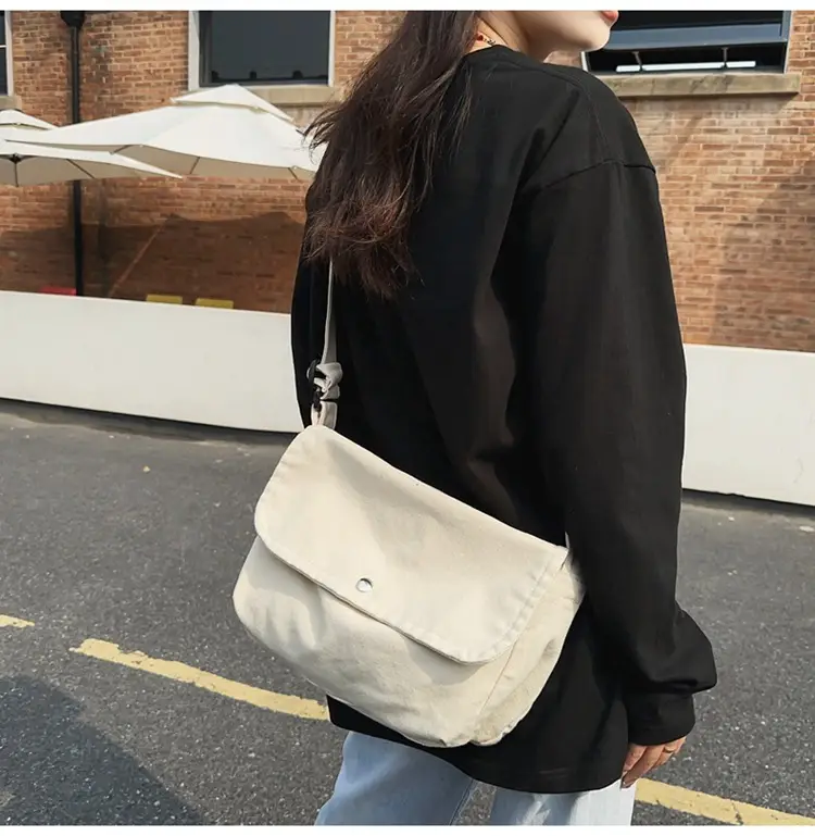 Japanese Style Green Messenger Bag for Women — feature 27