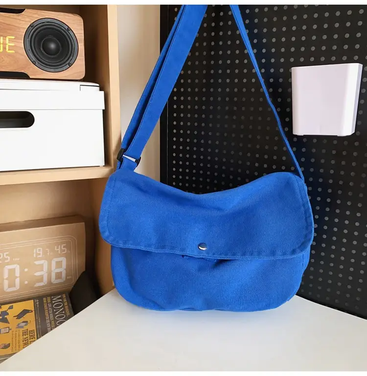 Japanese Style Green Messenger Bag for Women — feature 44