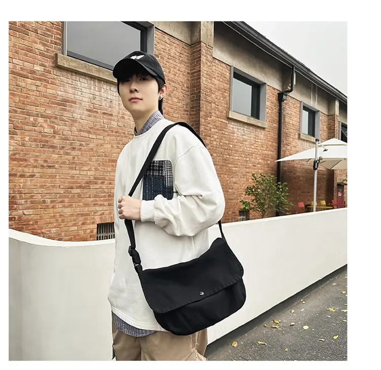 Japanese Style Green Messenger Bag for Women — feature 9