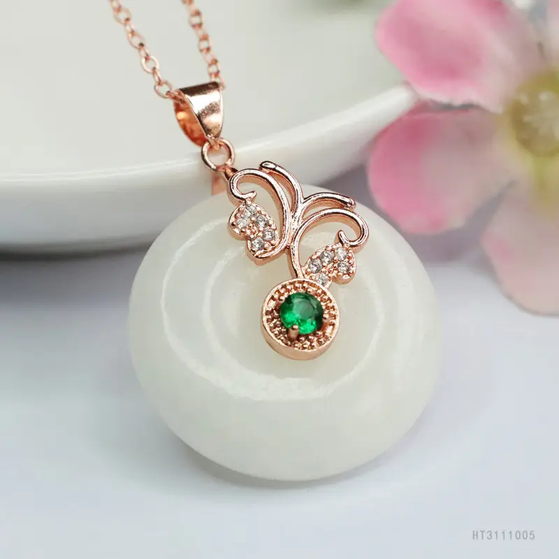 Guan Yu Jade Pendant with Green Gemstone Safety Buckle - Image 4