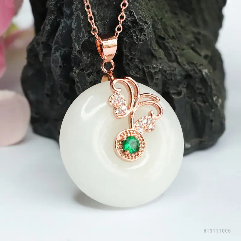 Guan Yu Jade Pendant with Green Gemstone Safety Buckle — feature 8