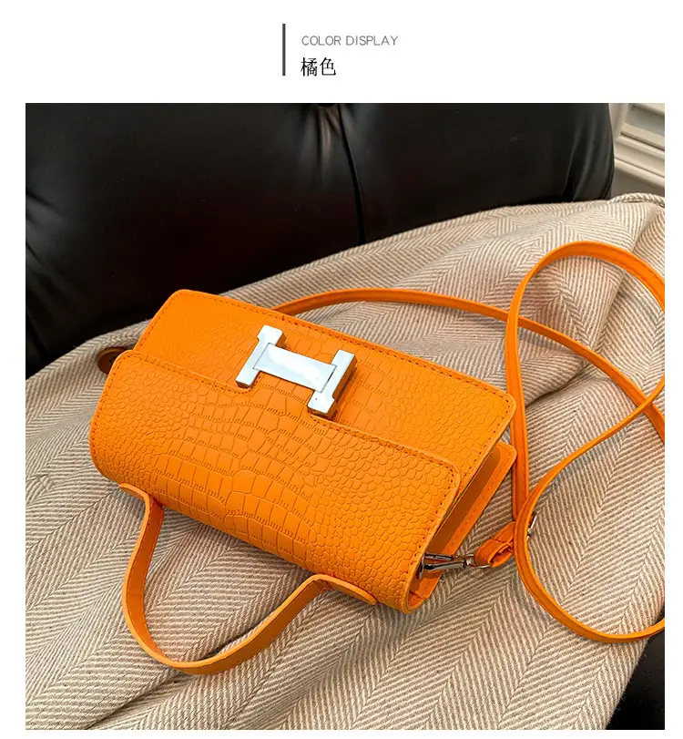 Women Crocodile Bag Beige Square Shoulder Crossbody 2023 — feature 33
