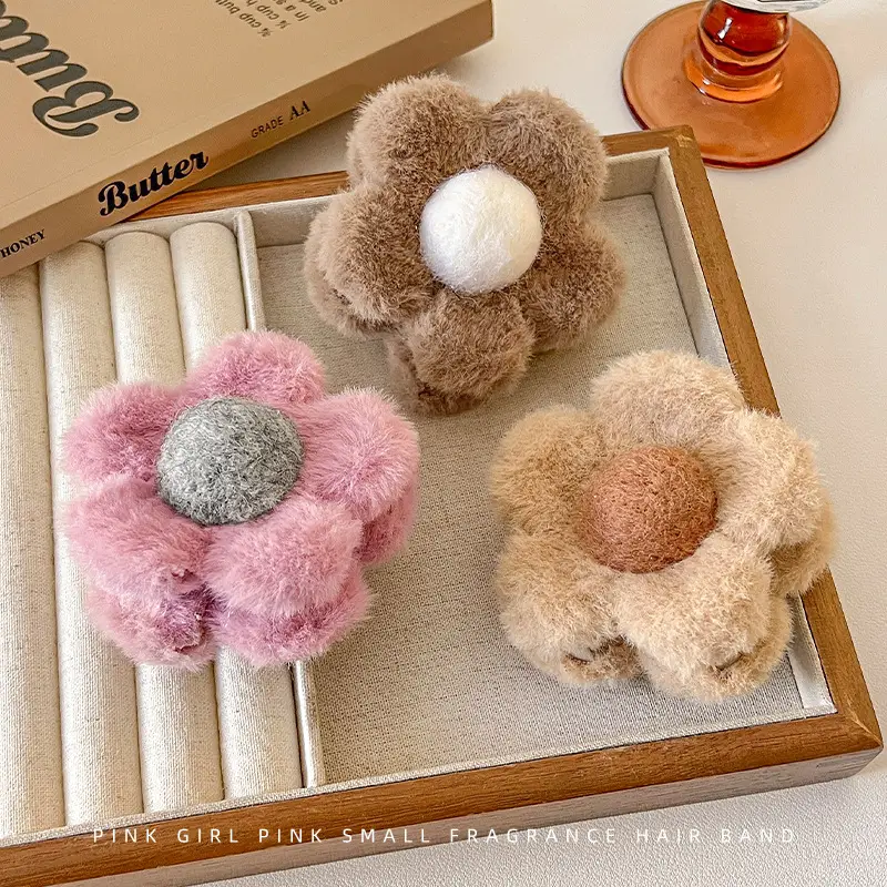 Sweet Pink Flower Hairpin for Women Winter Grip Clip - Image 7