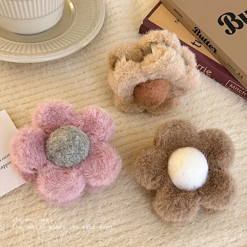 Sweet Pink Flower Hairpin for Women Winter Grip Clip - Image 8