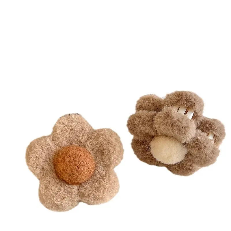Sweet Pink Flower Hairpin for Women Winter Grip Clip - Image 9
