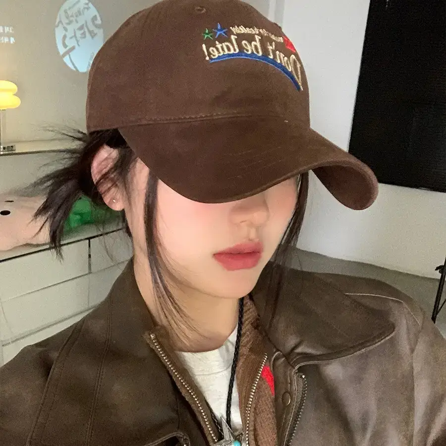 Women American Peaked Cap Brown 2023 New - Image 5