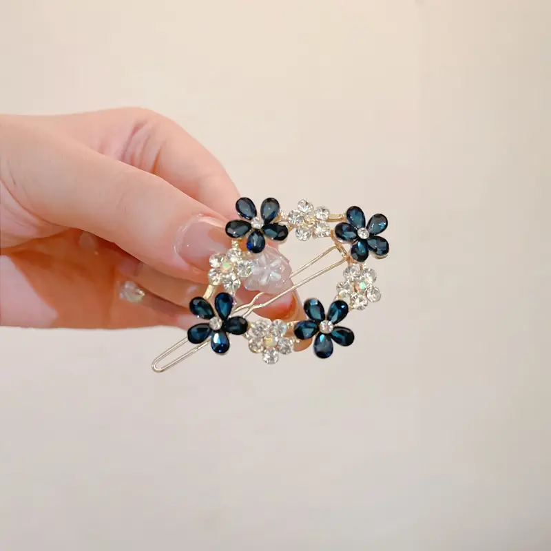 Korean Style Sweet Flower Hairpin with Crystal Accents
