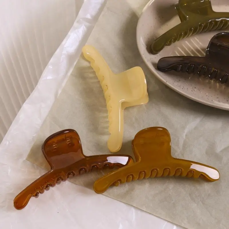 High-end Shark Hair Clips for Women - Image 9