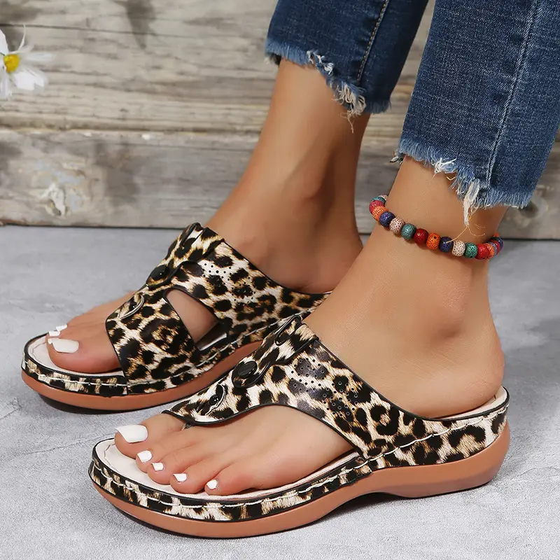Women's Black Leather Wedge Slippers European American Fashion — feature 9
