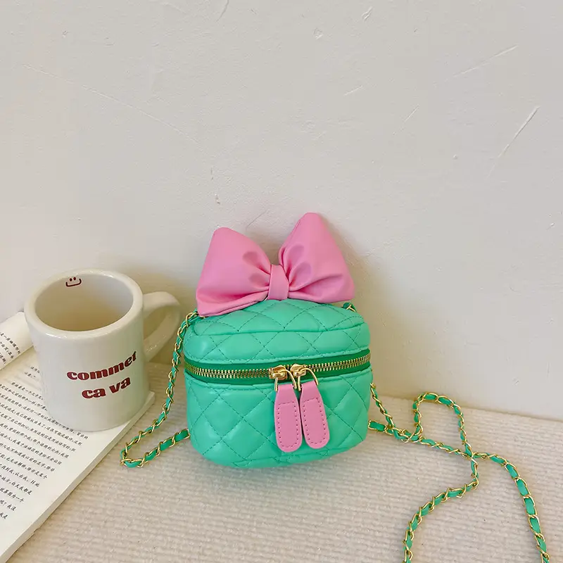 Cute Mini Crossbody Bag for Girls Black Gold Zip - Image 3