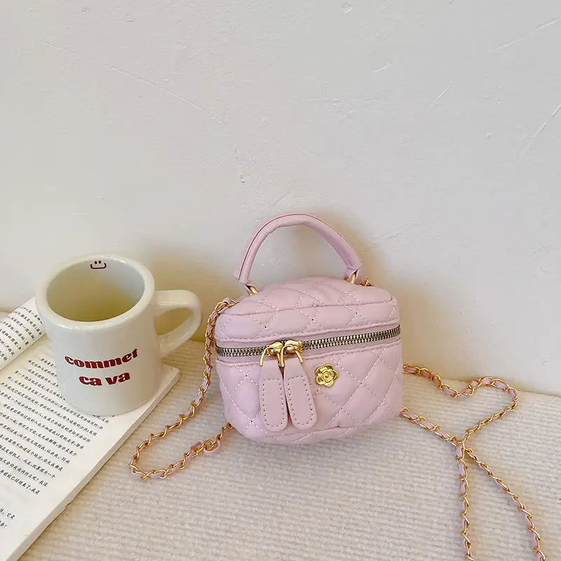 Cute Mini Crossbody Bag for Girls Black Gold Zip - Image 5