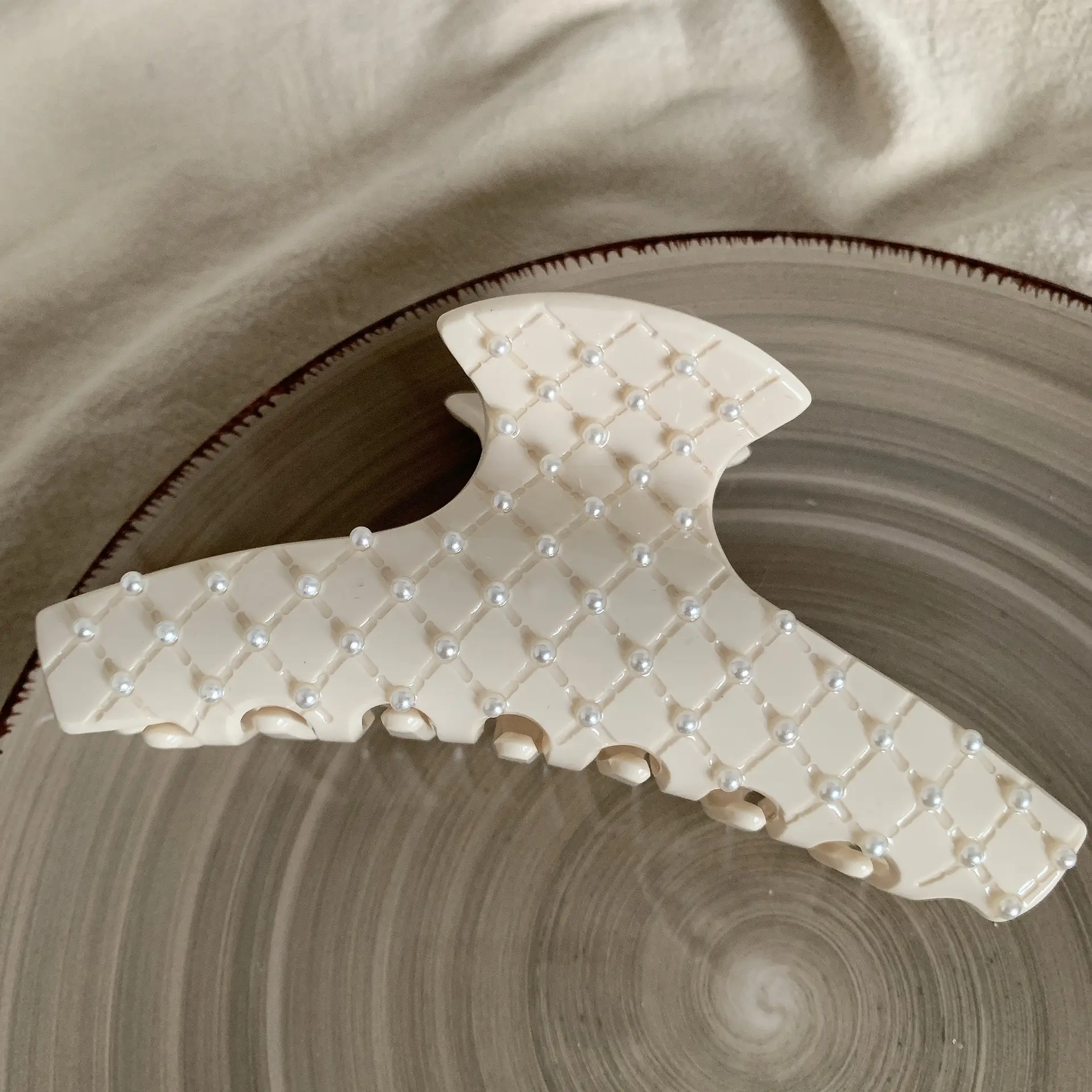 Milky White Pearl Clip for Women French Style Hairpin
