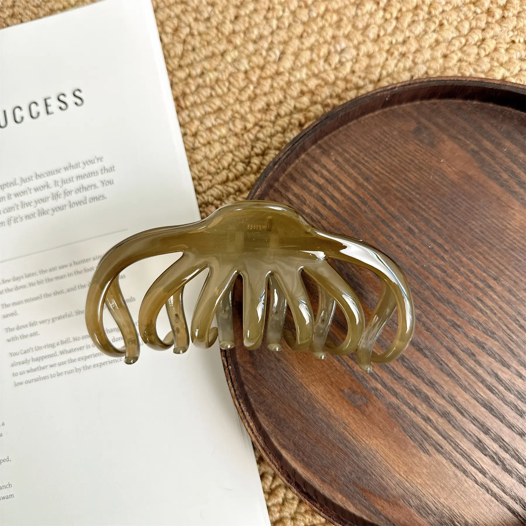 French Style Shark Clip for Large Hair Volume