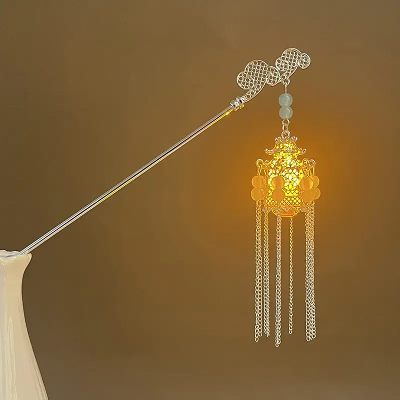 Glowing Tassel Hairpin for Women Elegant Daily Wear