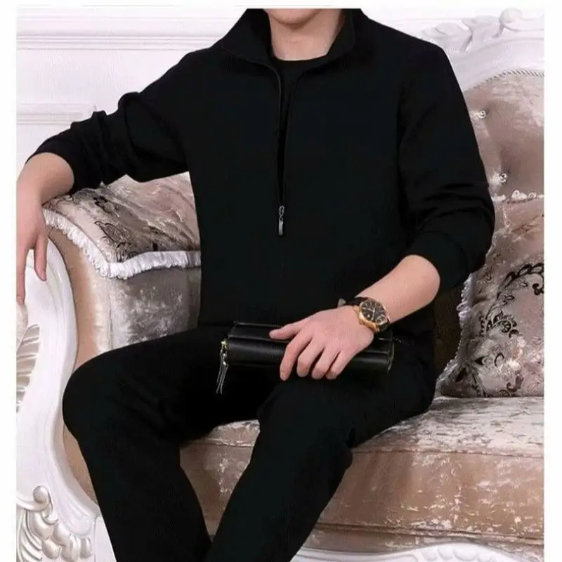 Middle-aged Men Grey Thermal Zip Suit Two Piece — feature 5