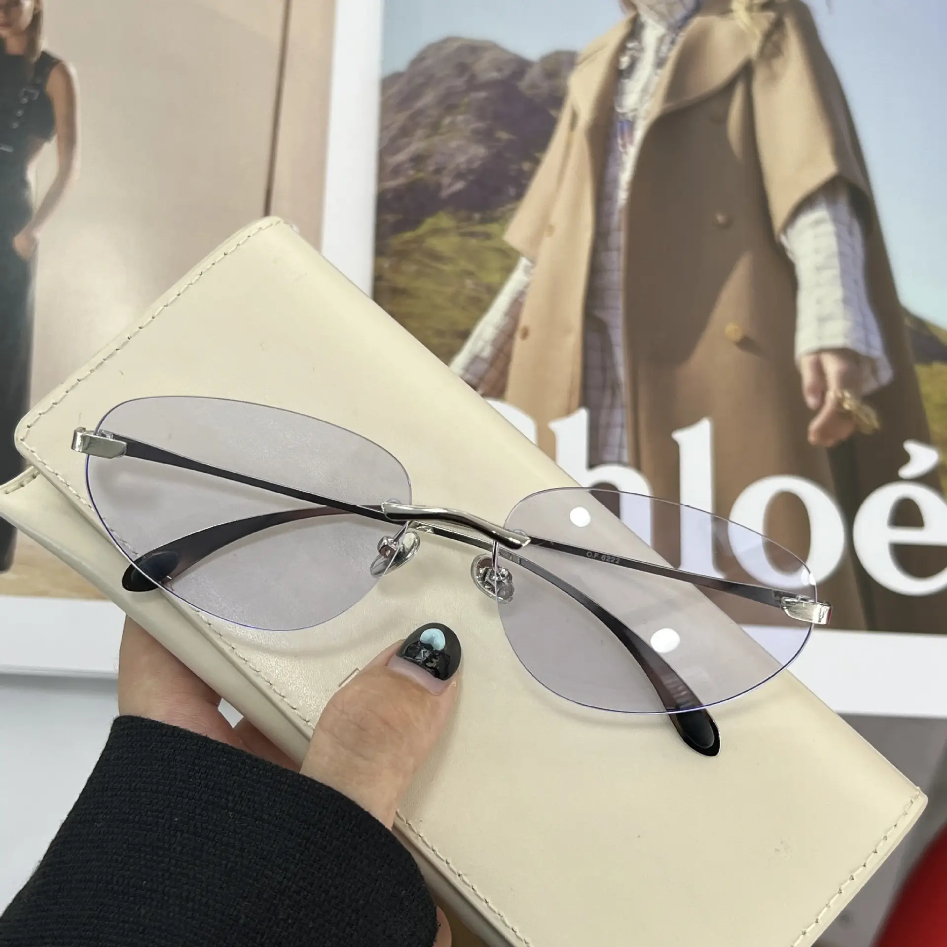 Luxury Rimless Sunglasses Y2K Futuristic Korean Style - Image 3