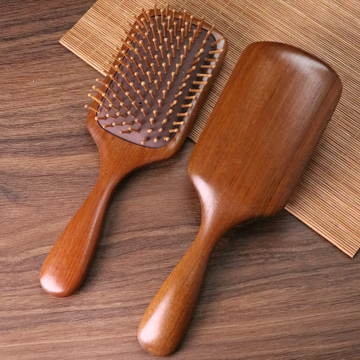 Sandalwood Air Cushion Comb for Smooth Hair & Scalp Massage — feature 15