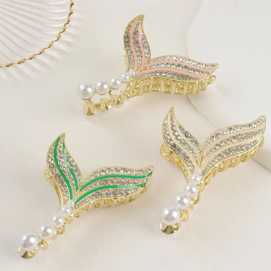 French Pearl Fishtail Hairpin with Full Diamond Clip - Image 6