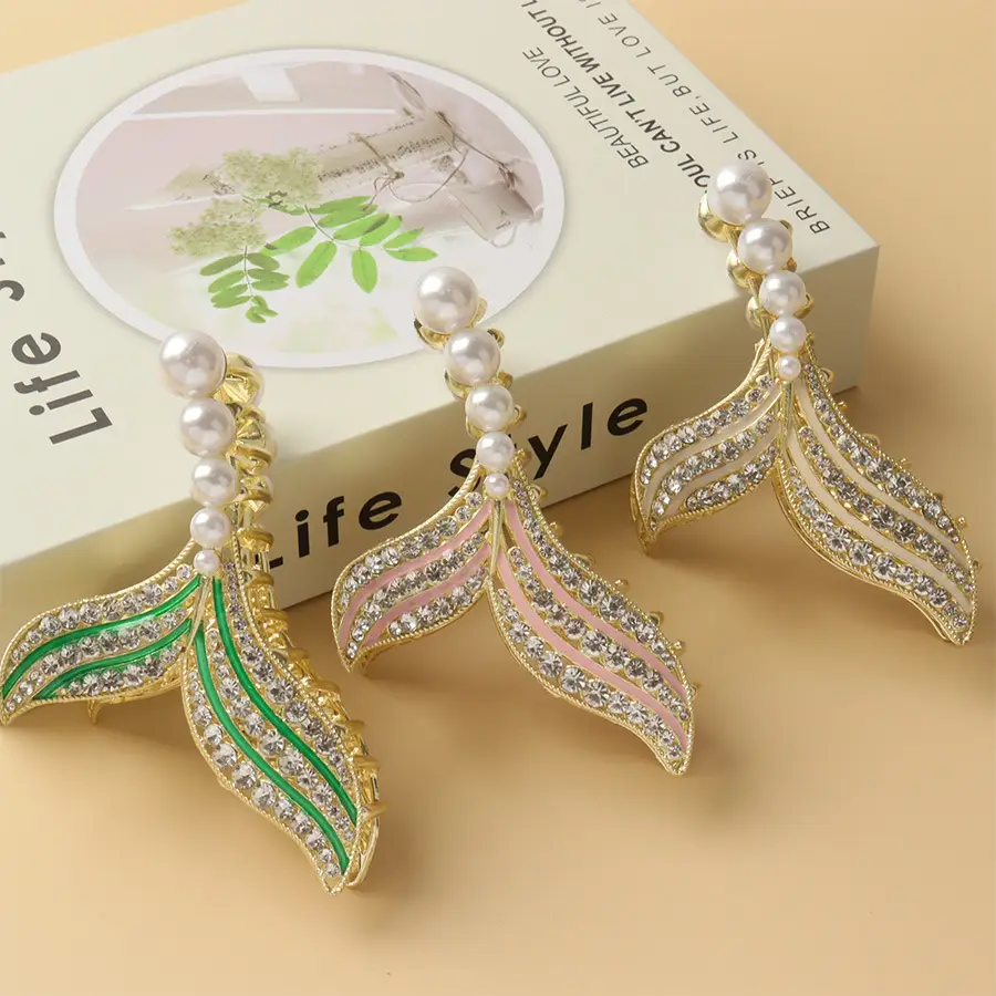French Pearl Fishtail Hairpin with Full Diamond Clip - Image 7