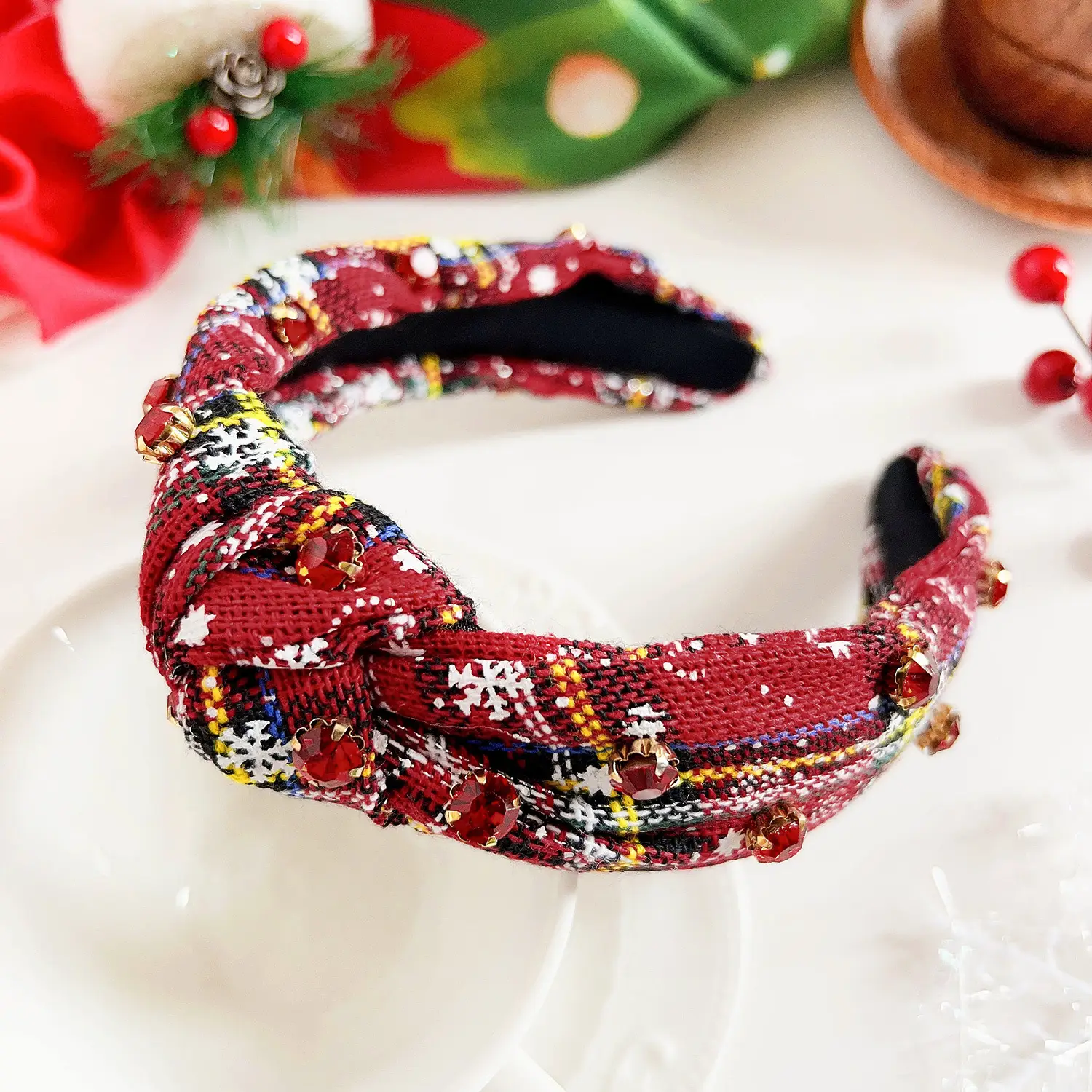Green Knotted Skull Top Hairpin Headband with Flowers - Image 2
