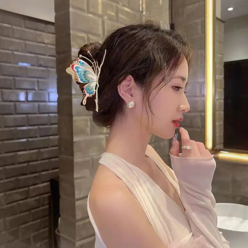Chinese Butterfly Hairpin with Shark Design - Image 3