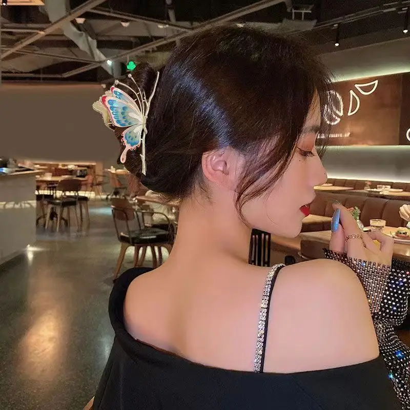 Chinese Butterfly Hairpin with Shark Design — feature 11