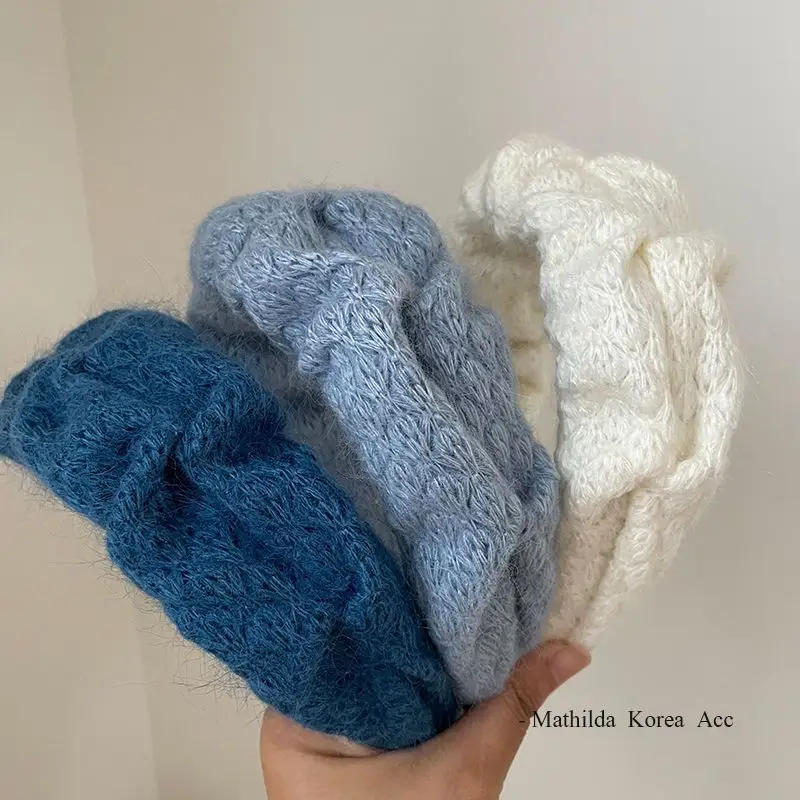 Blue Fleece Faux Fur Headband for Women — feature 10
