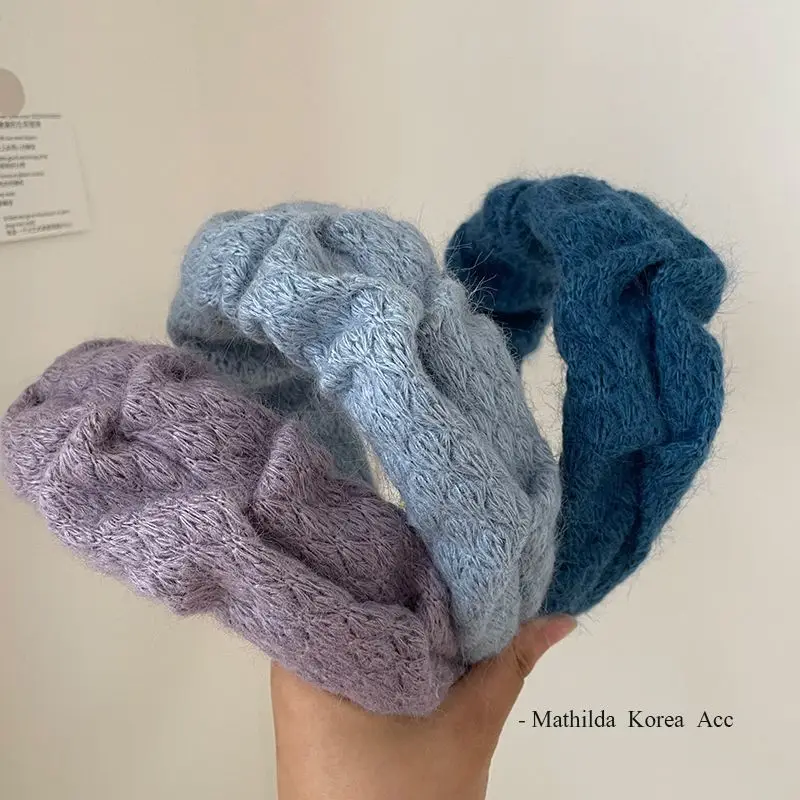 Blue Fleece Faux Fur Headband for Women — feature 2