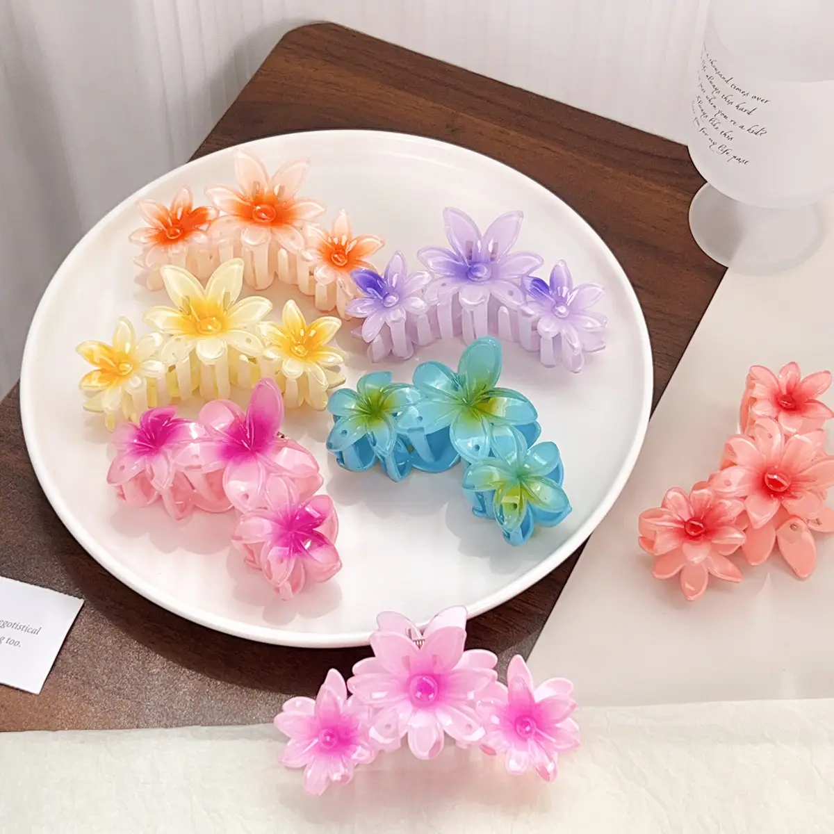 Candy Color Flower Hairclip Large Egg Flower Grab Clip Back of Head Disc Hair Shark Clip Seaside Vacation Hair Accessories Headwear
