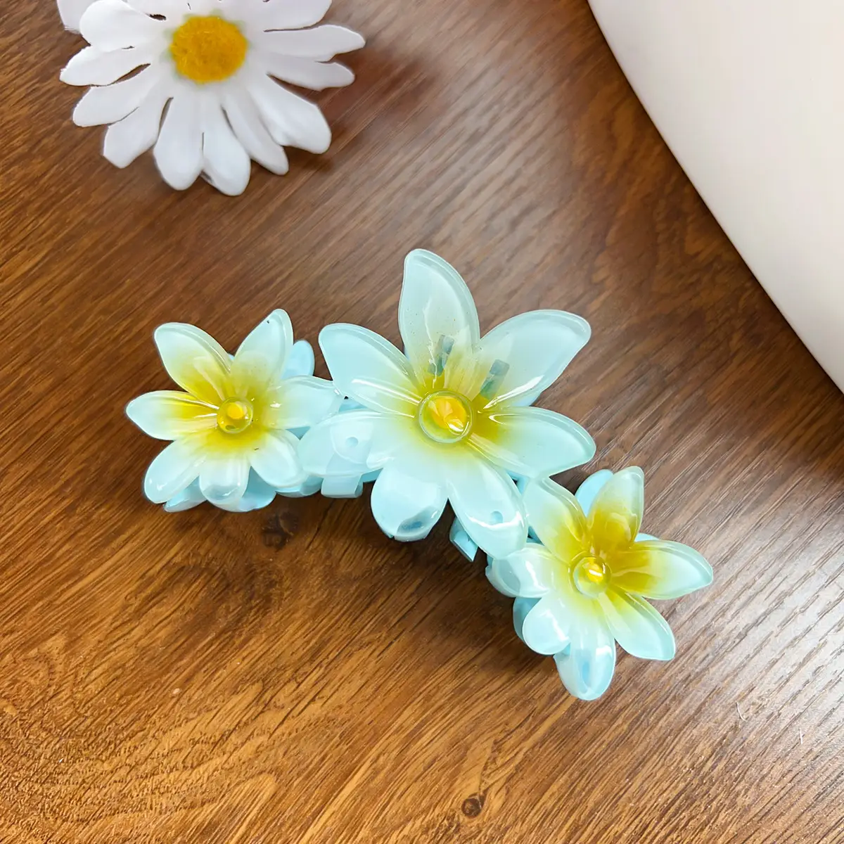 Candy Color Flower Hairclip Large Egg Flower Grab Clip Back of Head Disc Hair Shark Clip Seaside Vacation Hair Accessories Headwear