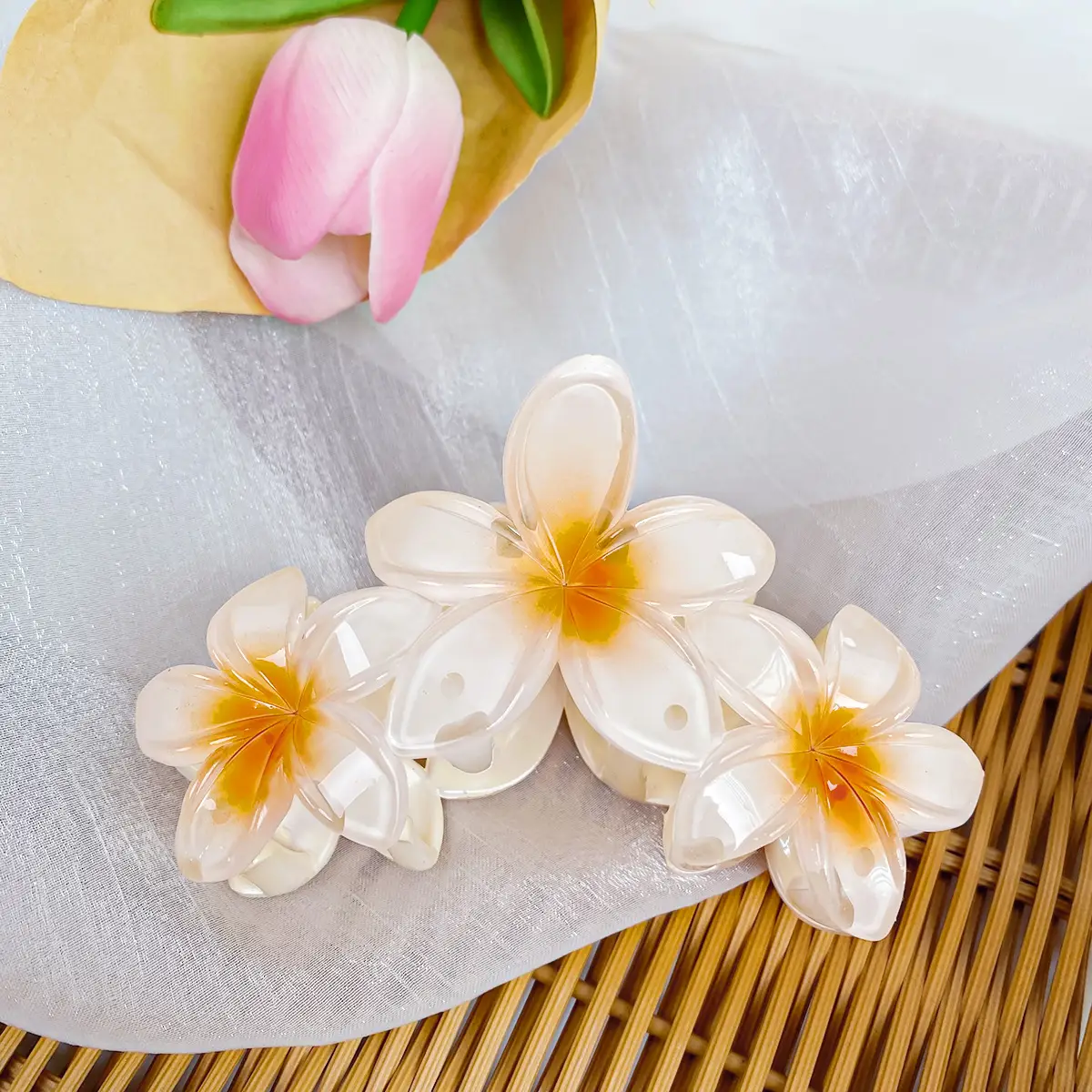 Candy Color Flower Hairclip Large Egg Flower Grab Clip Back of Head Disc Hair Shark Clip Seaside Vacation Hair Accessories Headwear