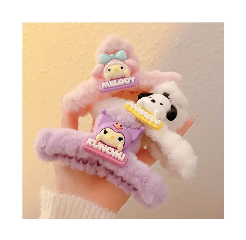 Hello Kitty Plush Hairpin with Back & Front Design — feature 1